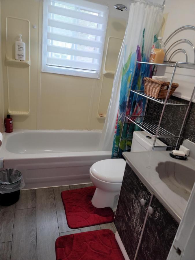 Quiet Cozy Apartment Next To Highway Wifi+Netflix Edmundston Ngoại thất bức ảnh