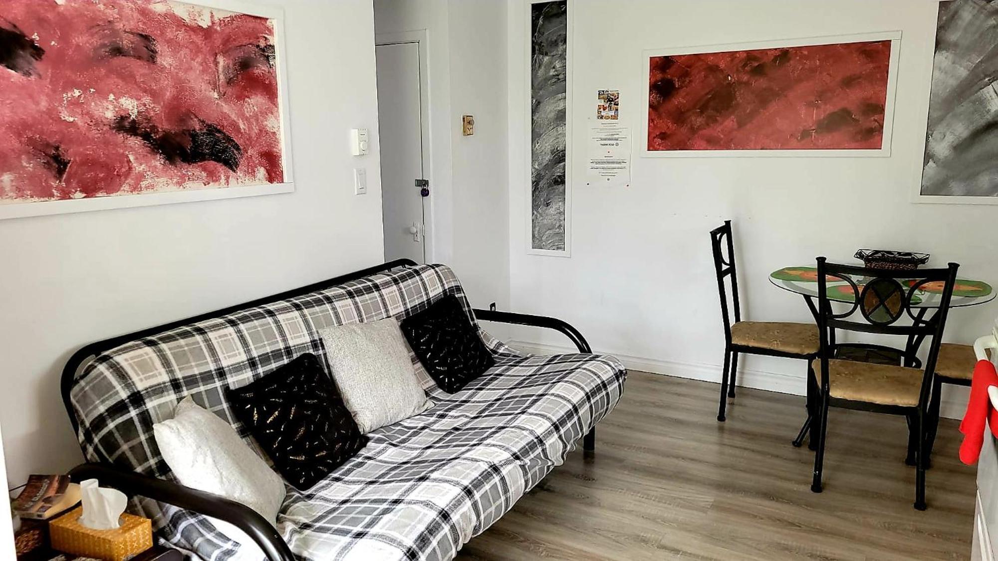 Quiet Cozy Apartment Next To Highway Wifi+Netflix Edmundston Ngoại thất bức ảnh